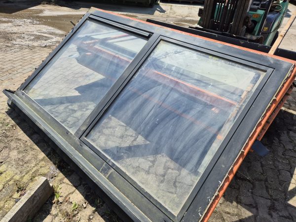 Raamkozijn aluminium - 250x150 cm - Kiep kantel raam